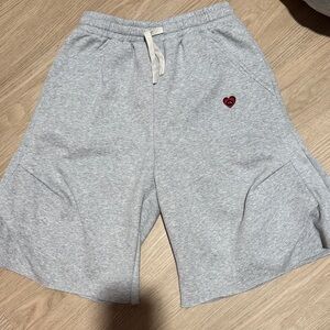 Baggy sweatshorts